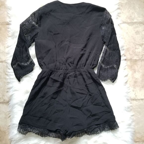 Do + Be Black Lace Tie Front Romper Small - Picture 2 of 9